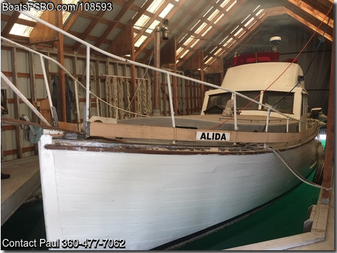 34'  1937 Baker INCLUDES A BOATHOUSE BoatsFSBOgo