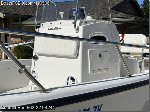 22'  2003 Boston Whaler Dauntless BoatsFSBOgo