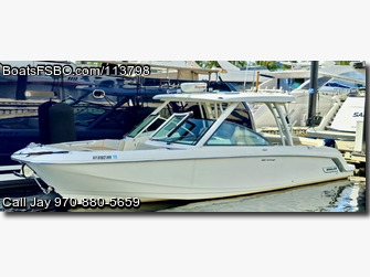 Boston Whaler 320 Vantage