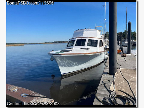 33'  1980 Egg Harbor 33 Sedan BoatsFSBOgo