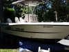 Hydra Sports Vector 2000 CC Sandwich Massachusetts BoatsFSBOgo