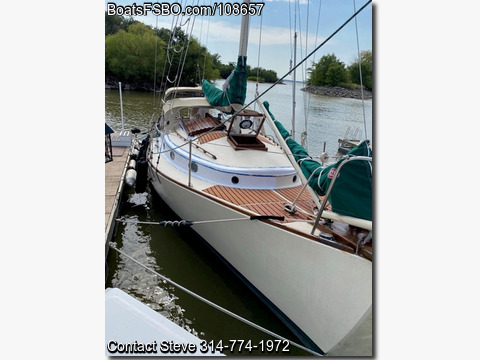 30'  1980 Legnos Mystic 30 BoatsFSBOgo