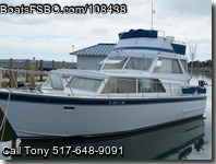 Marinette 32 Flybridge