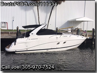 Rinker 310 Express Cruiser